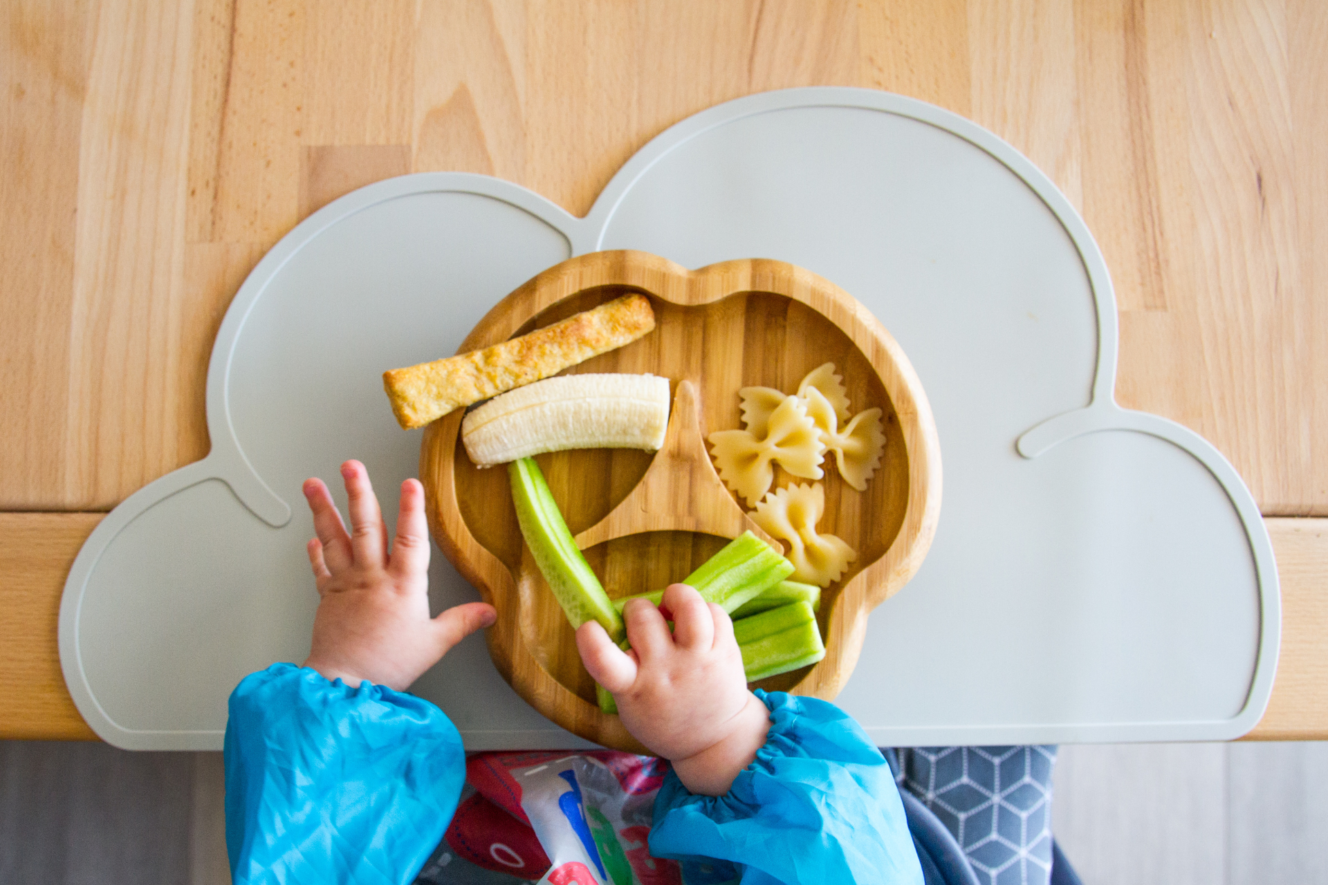 Baby-Led Weaning: A Comprehensive Guide to Introducing Solid Foods.