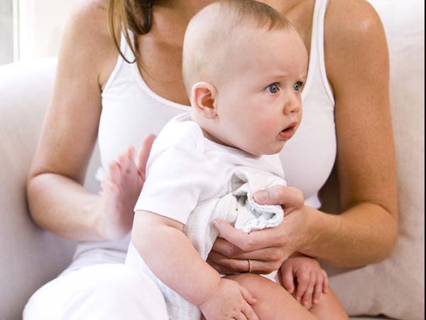 Effective Tips for Parents Dealing with Baby Reflux 