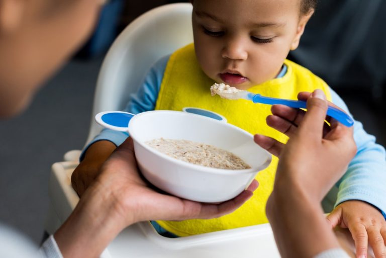 How and When To Introduce Cereals To Your Baby