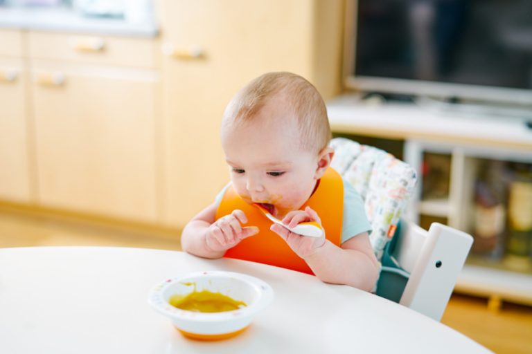When Can Babies Use Utensils?