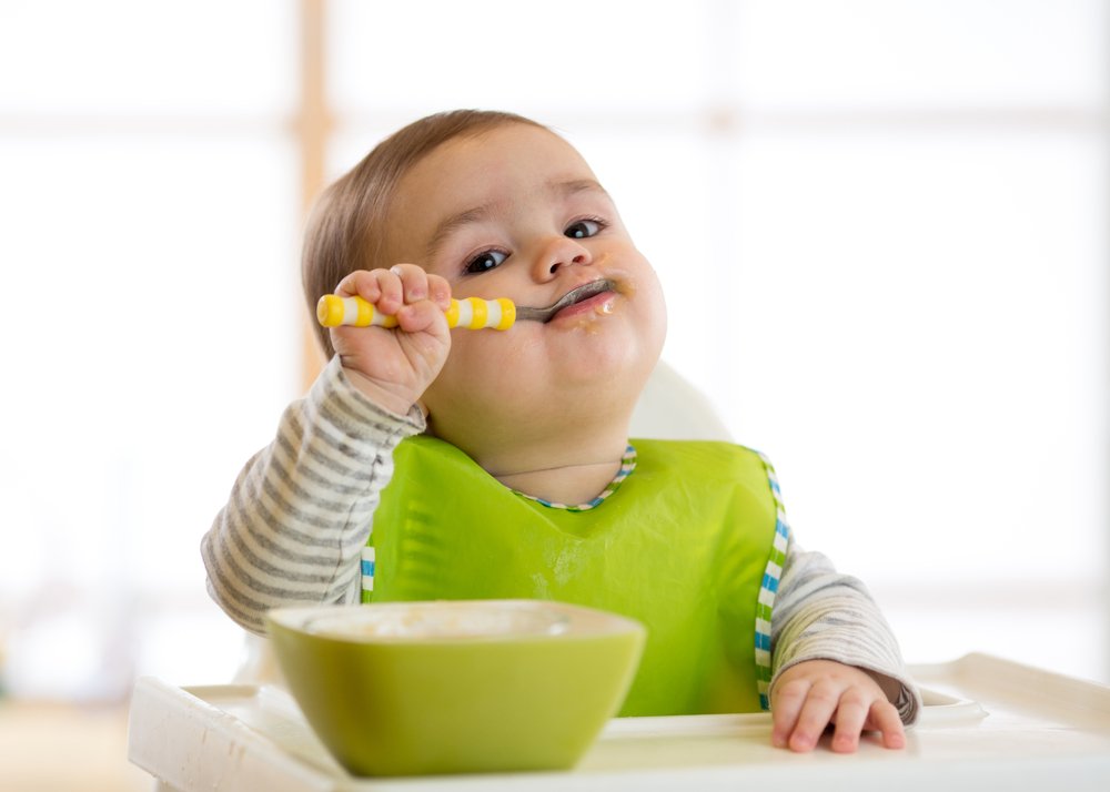 How Does Self-Feeding Help Toddlers Grow and Learn Independence?