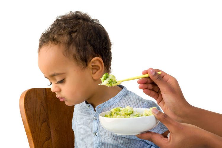How to Deal with Picky Eating in Toddlers